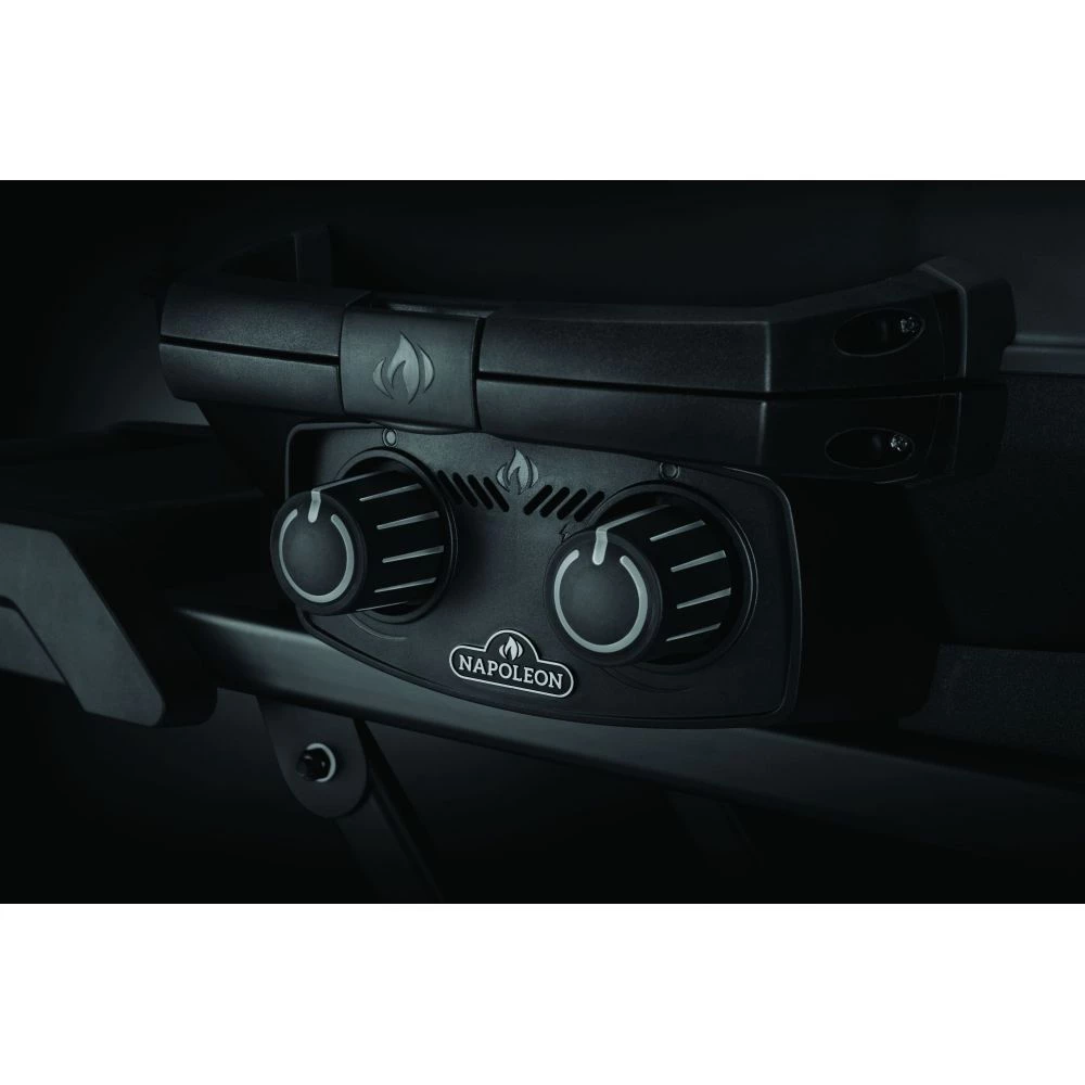 Napoleon TravelQ PRO285 Phantom Gasgrill Med Vogn & Brødholder - PRO285X-PHM 10 Napoleon TravelQ PRO285 Phantom Gasgrill Med Vogn & Brødholder - PRO285X-PHM - Billede 10